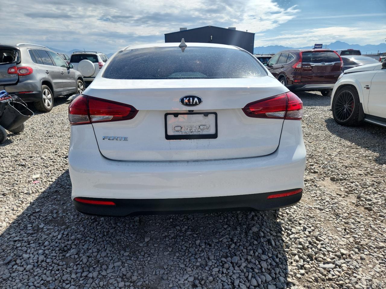 2018 Kia Forte Lx VIN: 3KPFK4A70JE280261 Lot: 70288945