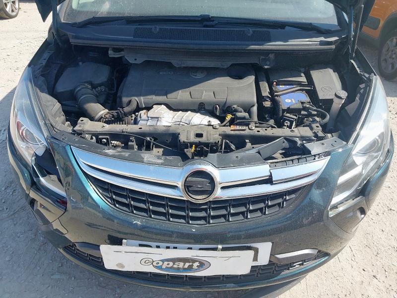 2014 VAUXHALL ZAFIRA TOURER SRI CDTI 