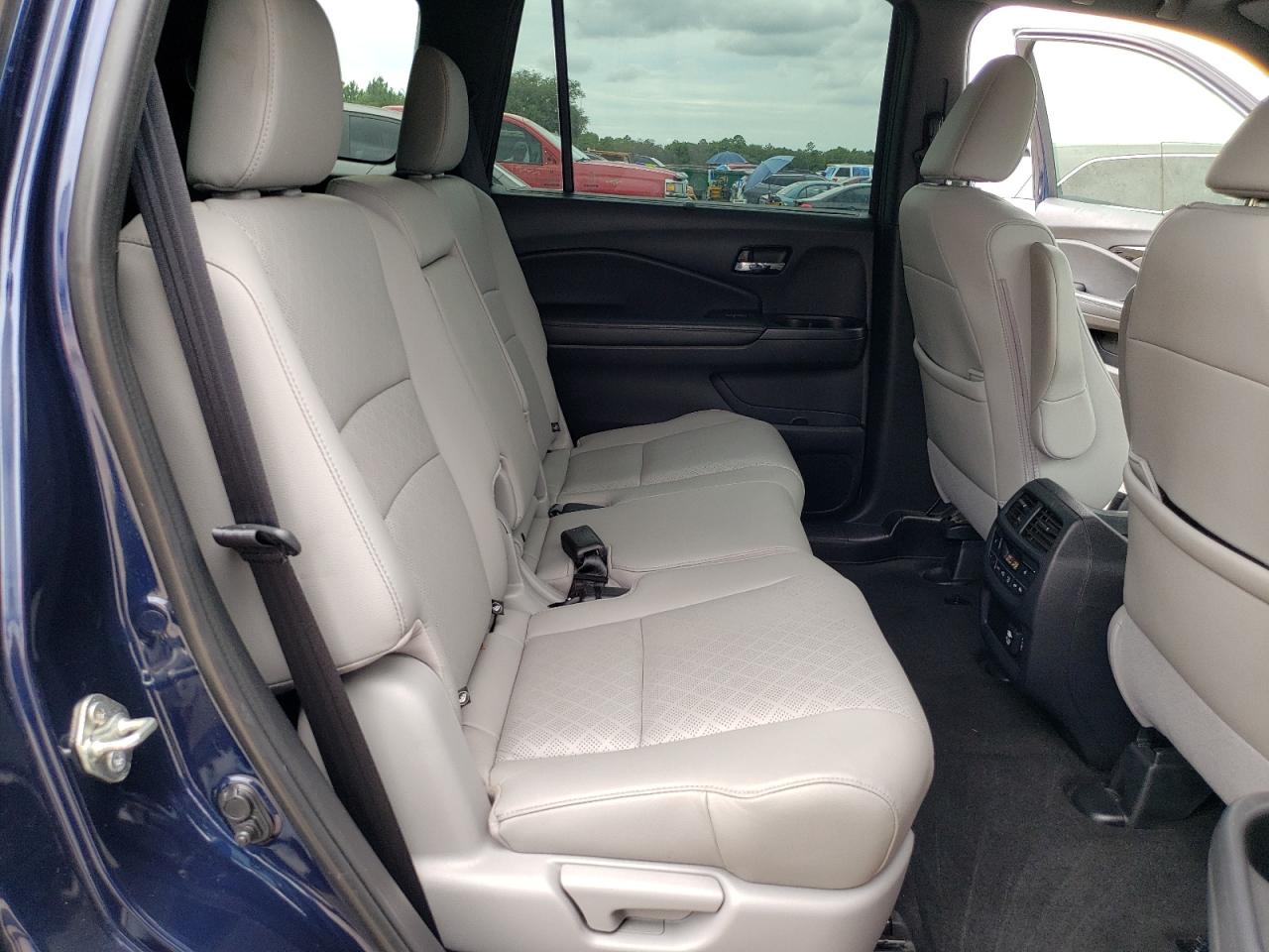 2019 Honda Passport Elite VIN: 5FNYF8H08KB016522 Lot: 70820995