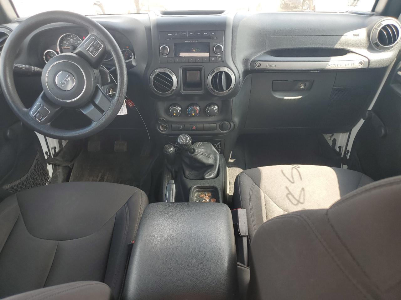 2017 Jeep Wrangler Unlimited Sport VIN: 1C4BJWDG6HL617963 Lot: 69082405