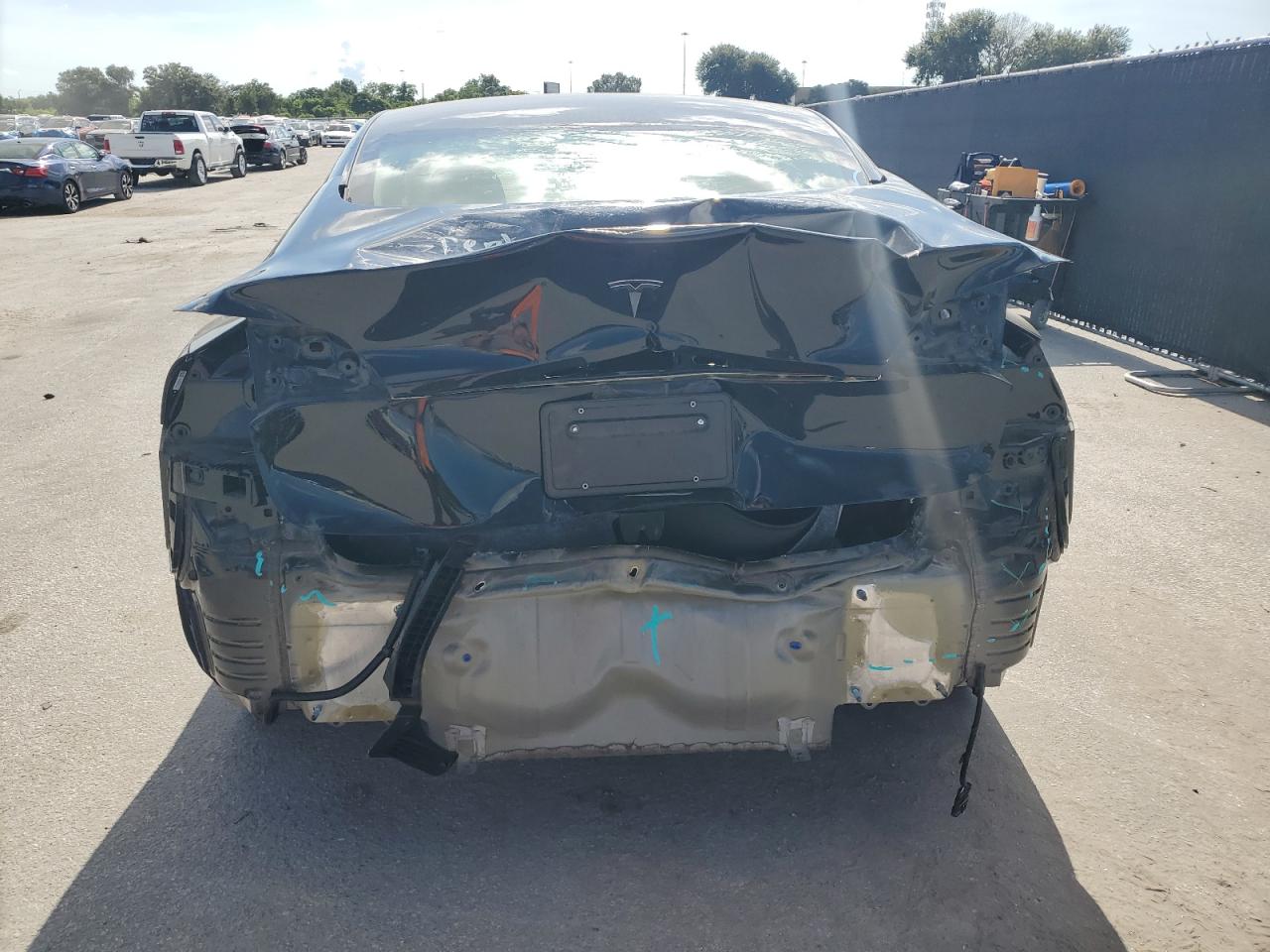 2023 Tesla Model 3 VIN: 5YJ3E1EA2PF639689 Lot: 68376075