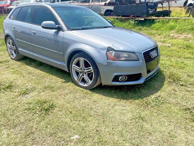 Crossovers AUDI A3 2012 Granatowy