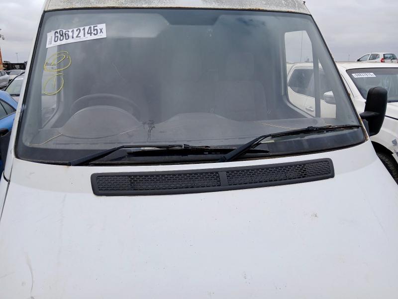 2004 MERCEDES BENZ SPRINTER 2