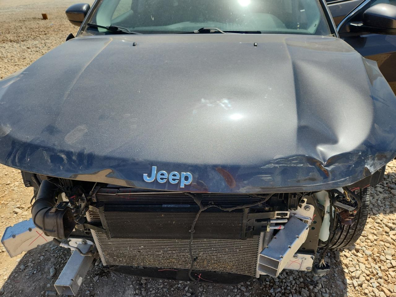 2019 Jeep Compass Latitude VIN: 3C4NJDBB0KT767457 Lot: 70098395