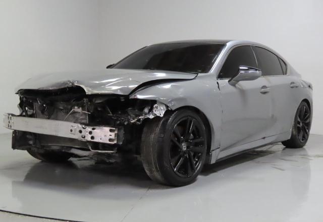  LEXUS IS 2023 Серый