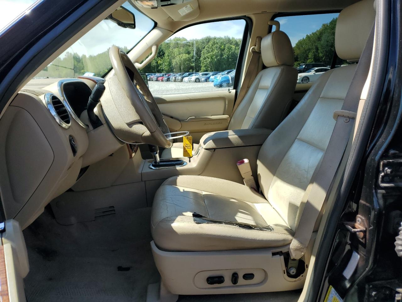 2007 Ford Explorer Eddie Bauer VIN: 1FMEU74E17UA91822 Lot: 70885935