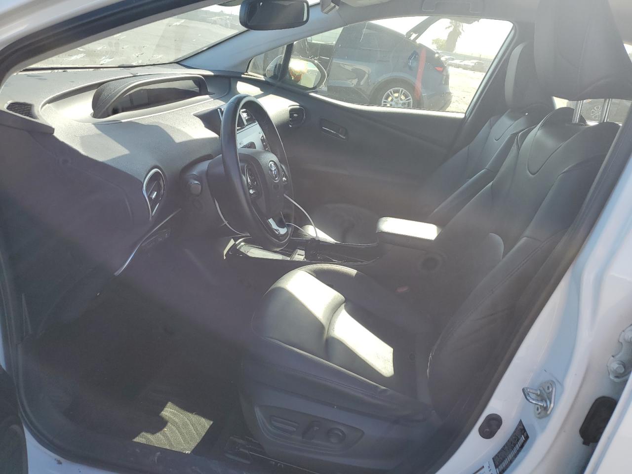 2022 Toyota Prius Night Shade VIN: JTDKAMFU2N3157199 Lot: 67975455