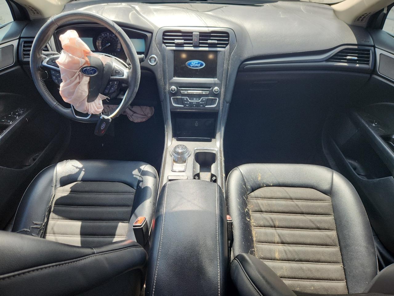 2018 Ford Fusion Se VIN: 3FA6P0T9XJR273020 Lot: 70458645