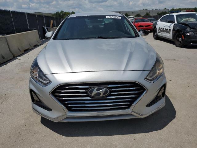  HYUNDAI SONATA 2018 Серебристый
