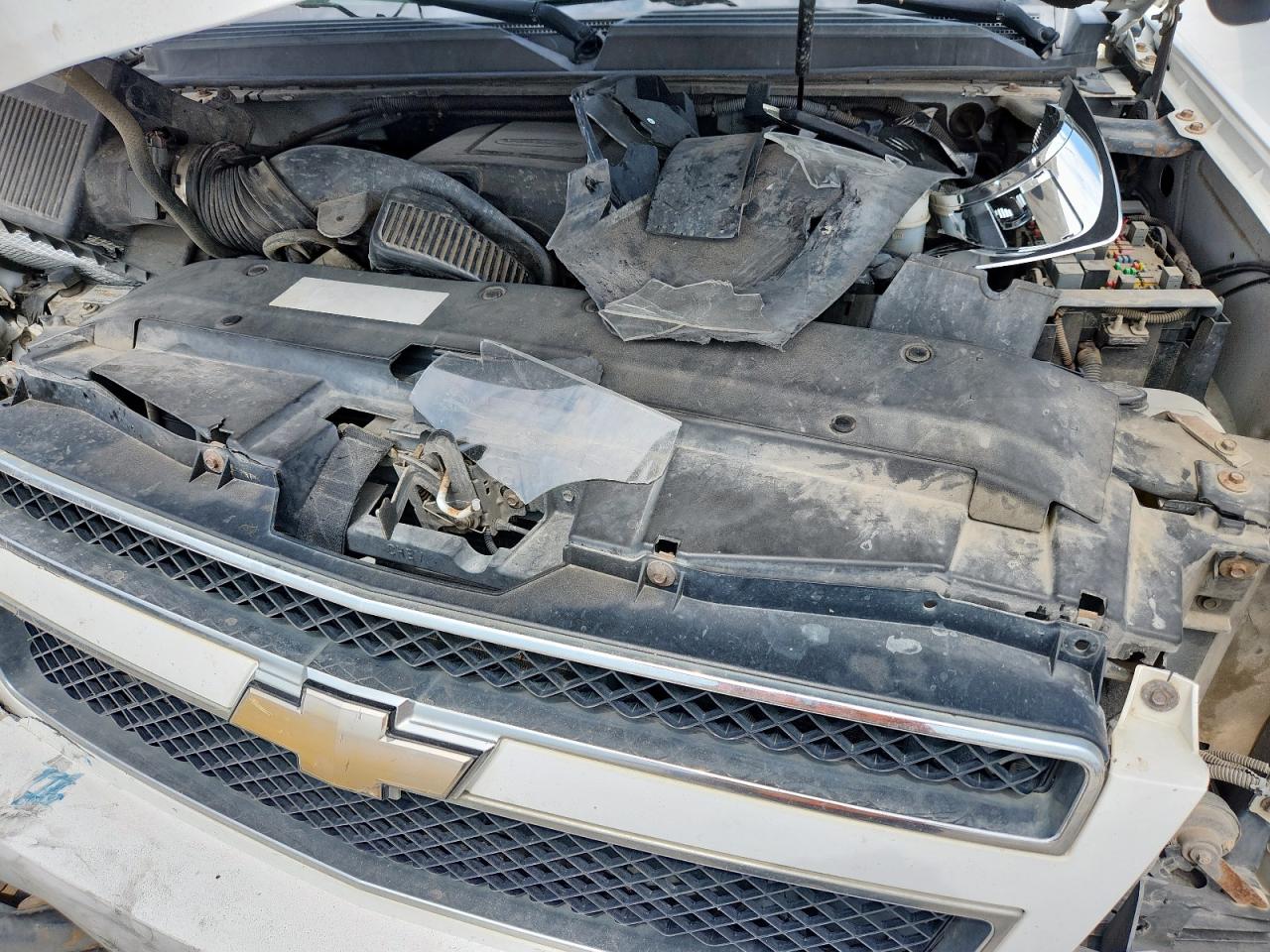 2010 Chevrolet Tahoe K1500 Ls VIN: 1GNUKAE01AR285841 Lot: 70548475