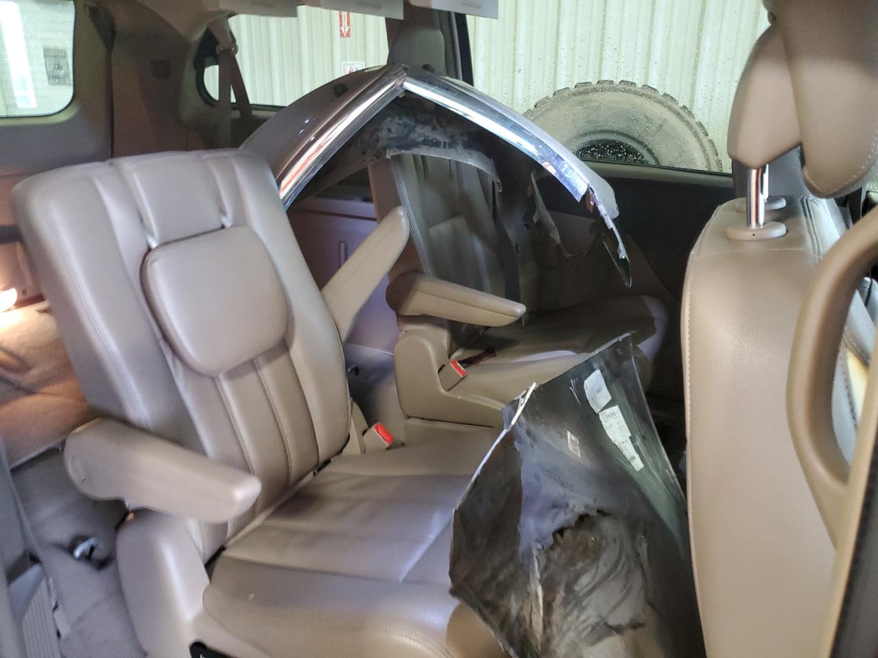 2014 Chrysler Town & Country Touring VIN: 2C4RC1BG4ER207342 Lot: 69627185