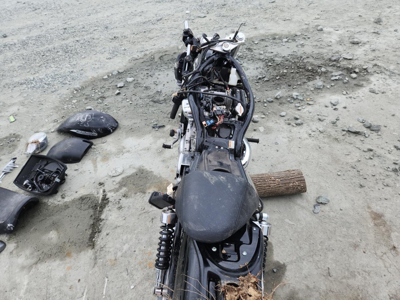 2004 Harley-Davidson Vrscb VIN: 1HD1HBZ104K807258 Lot: 67023115