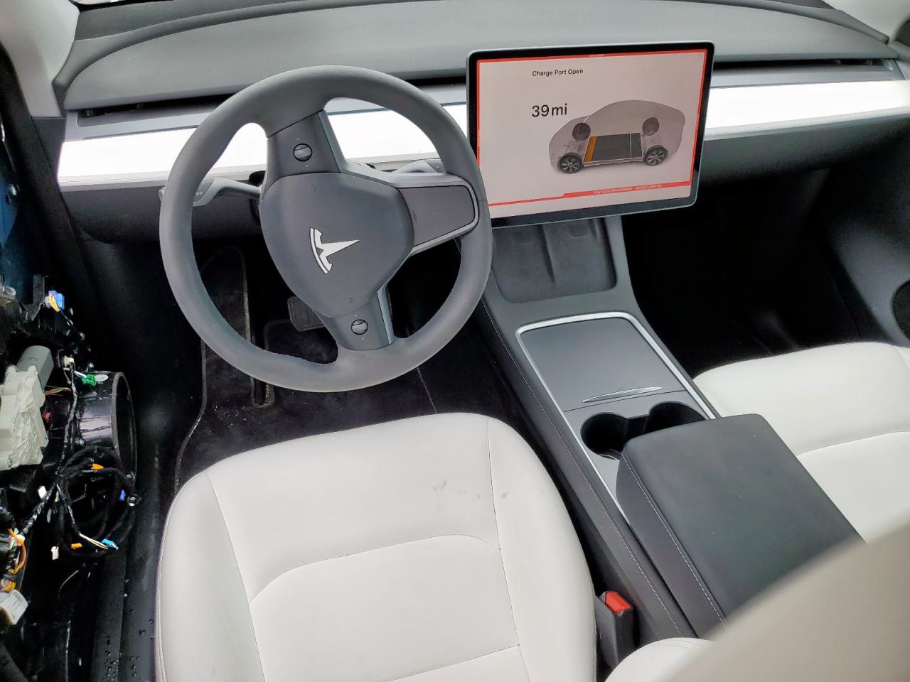 2023 Tesla Model Y VIN: 7SAYGDEE5PA093684 Lot: 69074175