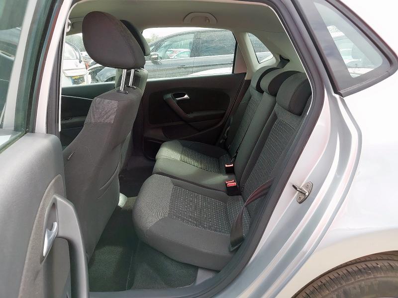 2015 VOLKSWAGEN POLO SE