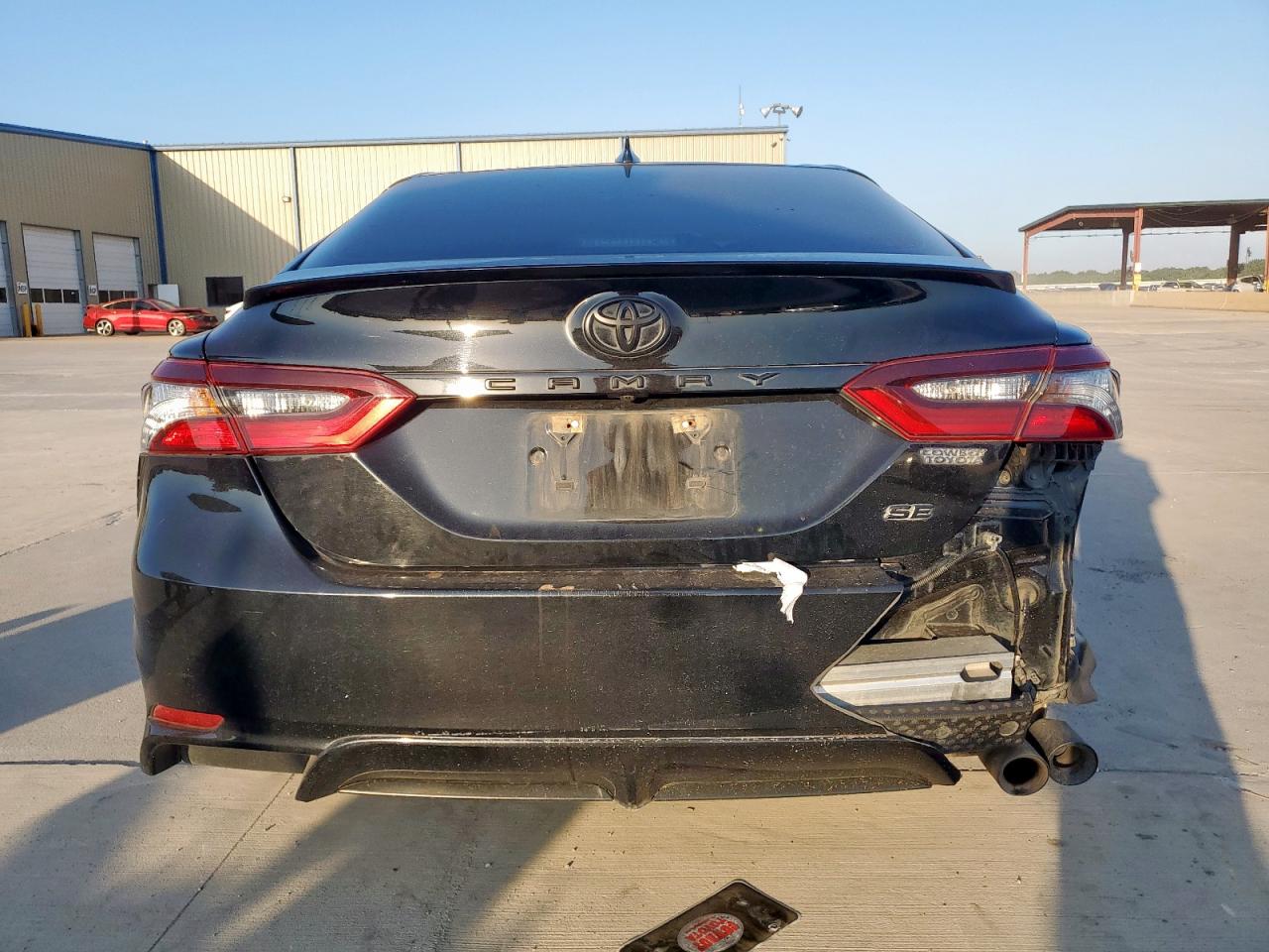 2021 Toyota Camry Se VIN: 4T1T11AK1MU588632 Lot: 69386065