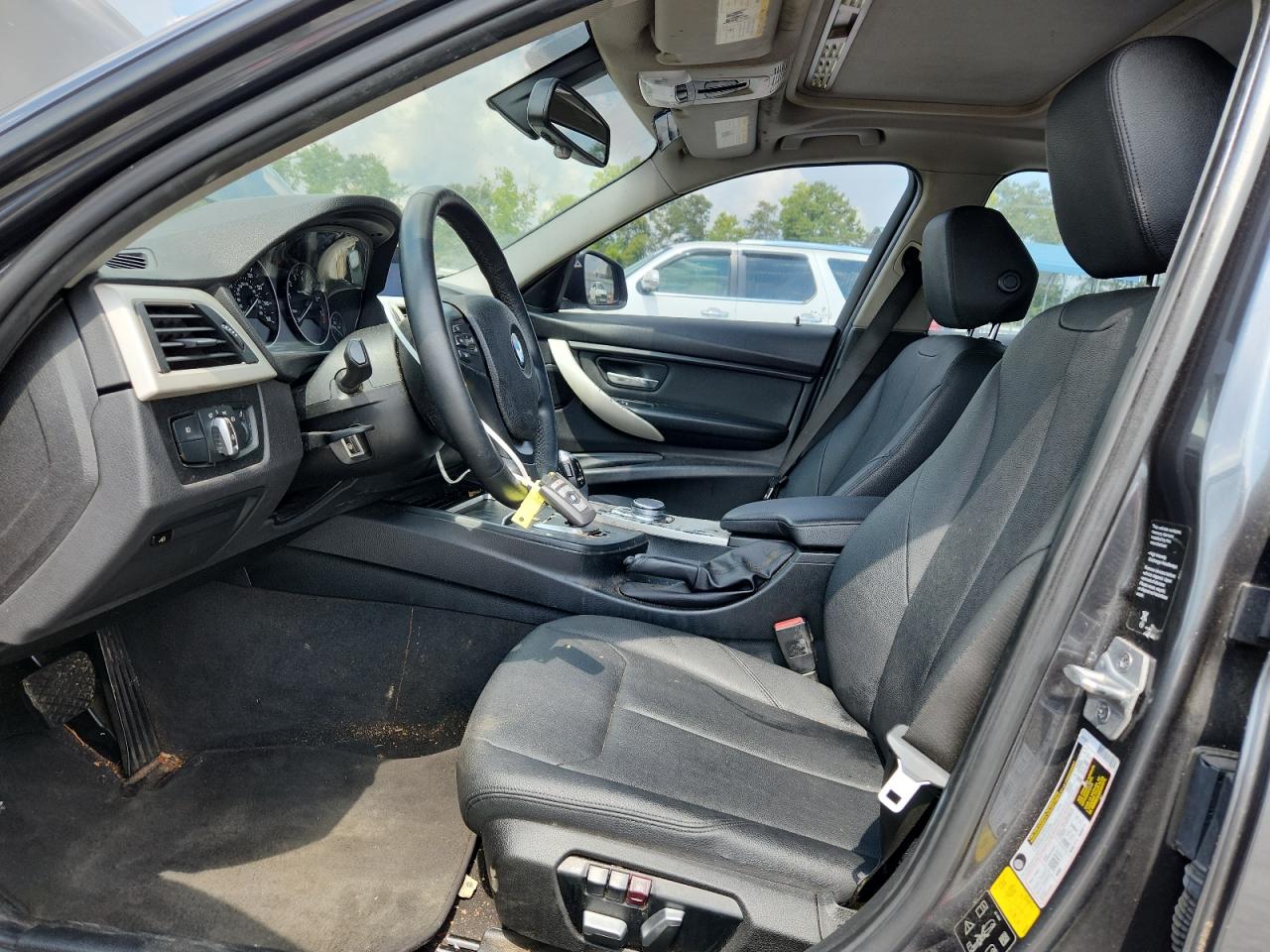 2018 BMW 320 Xi VIN: WBA8E5G55JNU47136 Lot: 69310665