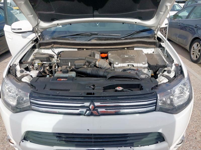 2015 MITSUBISHI OUTLANDER 2.0 PHEV GX3H 5DR AUTO