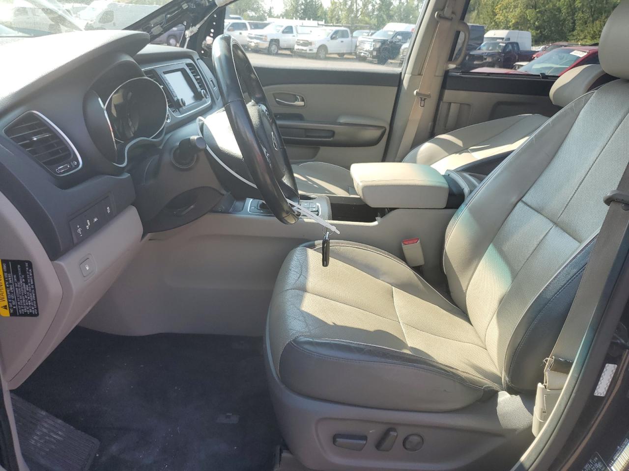 2018 Kia Sedona Lx VIN: KNDMB5C15J6379153 Lot: 70777845