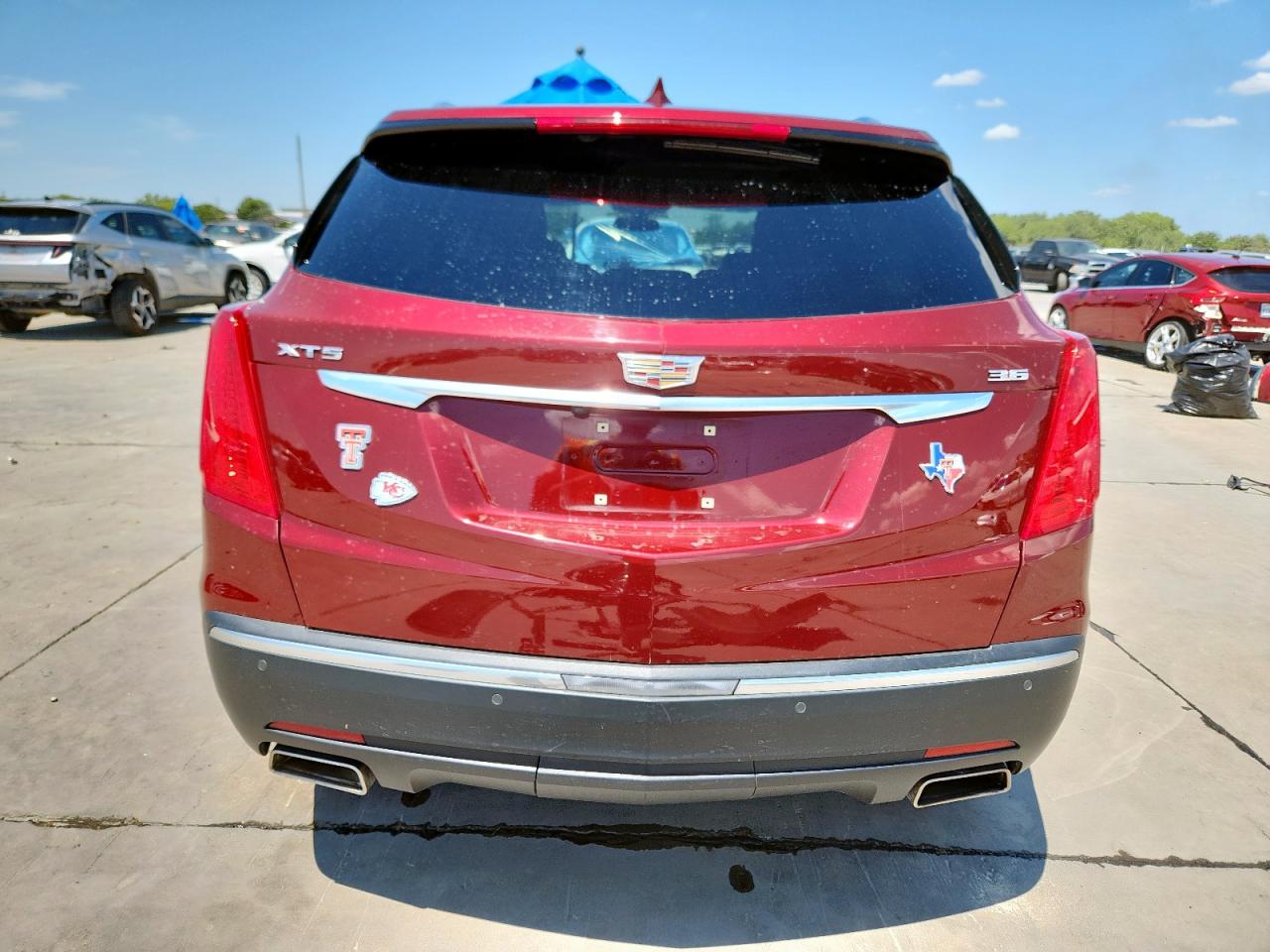 2017 Cadillac Xt5 Luxury VIN: 1GYKNBRS3HZ206392 Lot: 68889255