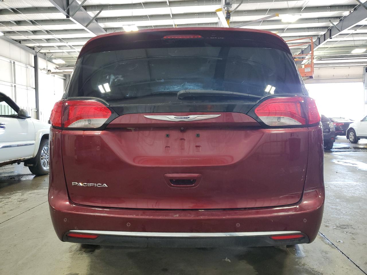 2020 Chrysler Pacifica Touring L VIN: 2C4RC1BG7LR138756 Lot: 70178995