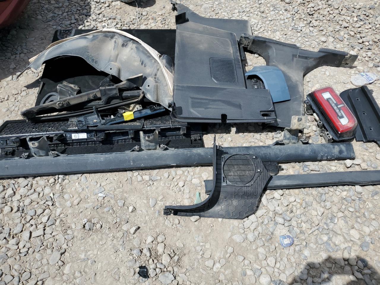 2024 Ford Bronco Badlands VIN: 1FMEE9BP6RLA06656 Lot: 69173275