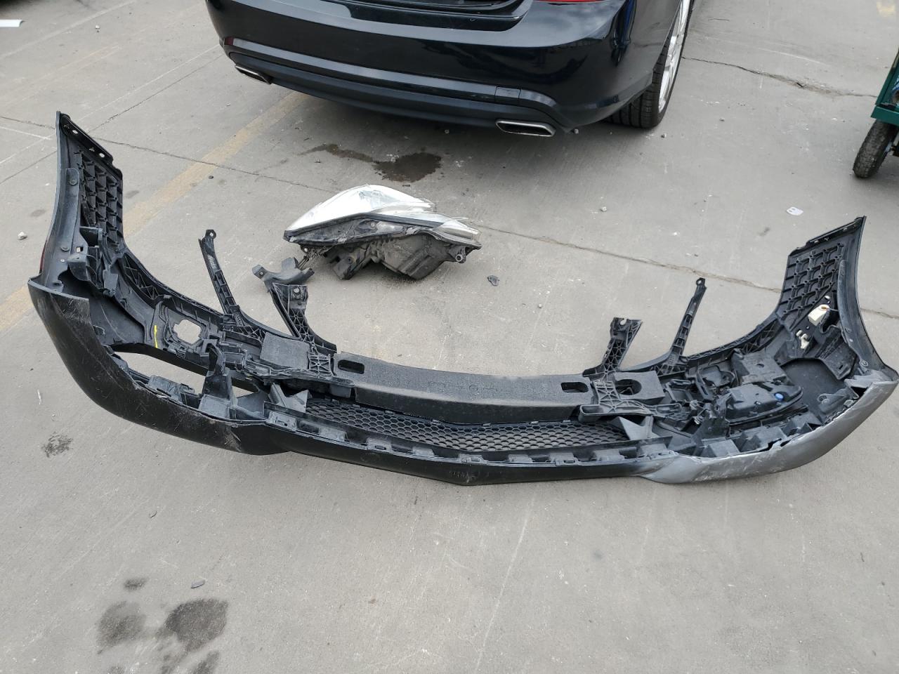 2010 Mercedes-Benz E 550 VIN: WDDKJ7CB3AF004835 Lot: 70226575