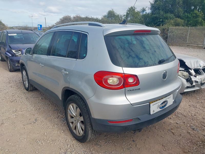 2008 VOLKSWAGEN TIGUAN SE