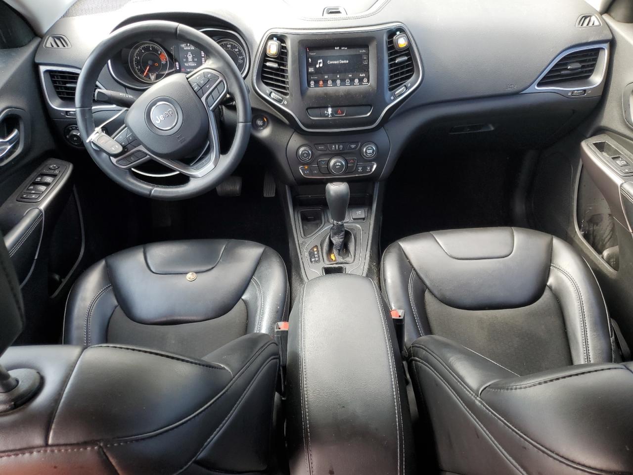 2019 Jeep Cherokee Latitude Plus VIN: 1C4PJLLB4KD295884 Lot: 69814835