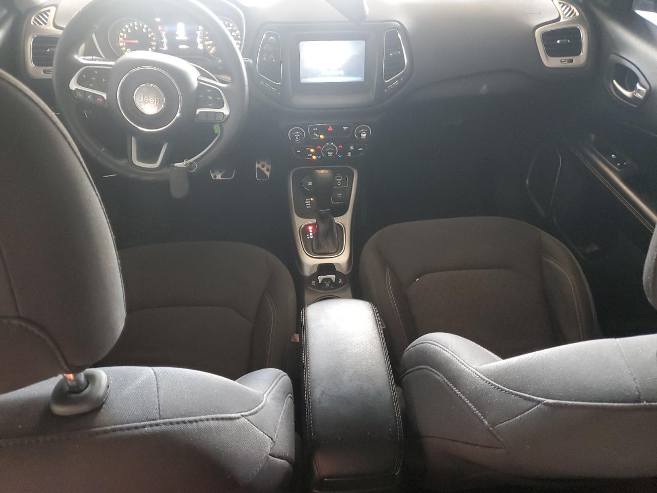 2018 Jeep Compass Sport VIN: 3C4NJDAB6JT107925 Lot: 67269545