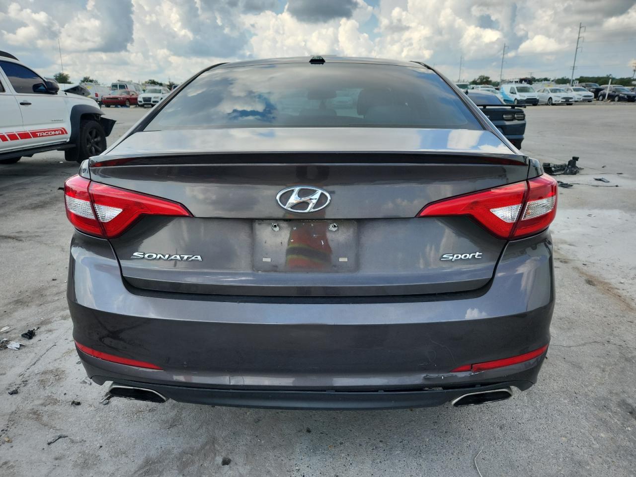 2016 Hyundai Sonata Sport VIN: 5NPE34AF7GH323000 Lot: 70017585