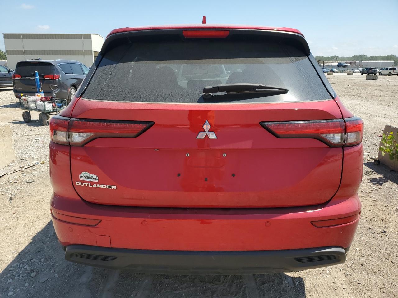 2023 Mitsubishi Outlander Es VIN: JA4J3TA84PZ010015 Lot: 69826405