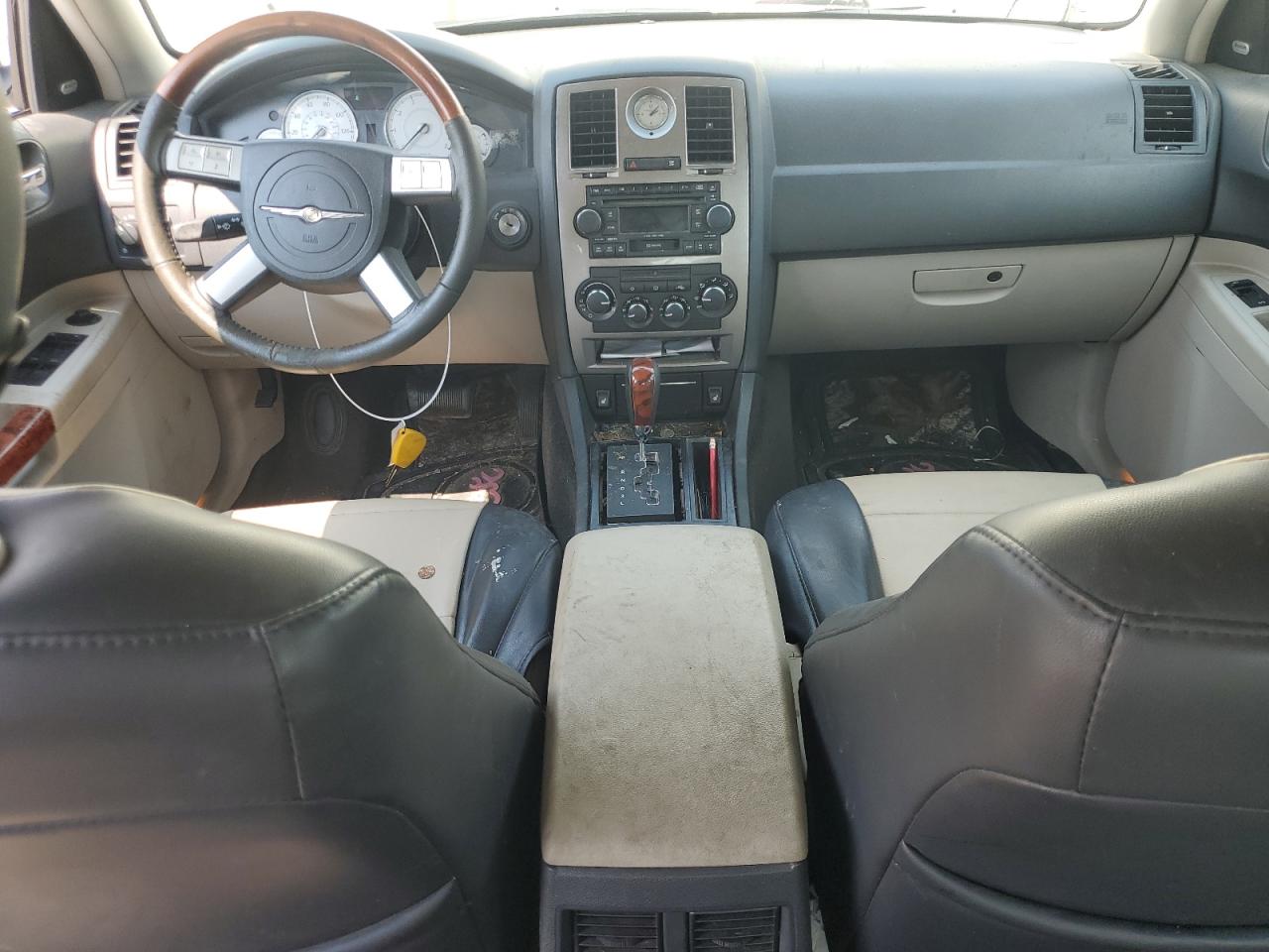 2005 Chrysler 300 Touring VIN: 2C3JA53G65H645654 Lot: 69222995