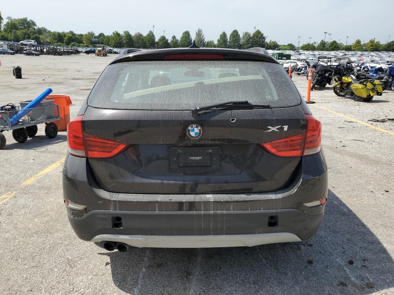 2015 BMW X1 xDrive28I VIN: WBAVL1C53FVY32967 Lot: 70714155