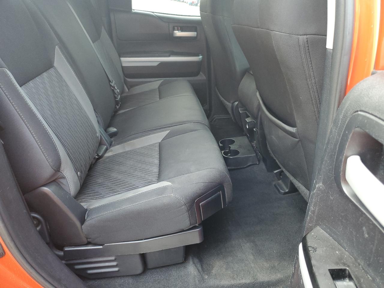 2017 Toyota Tundra Double Cab Sr VIN: 5TFUY5F10HX668987 Lot: 68684875