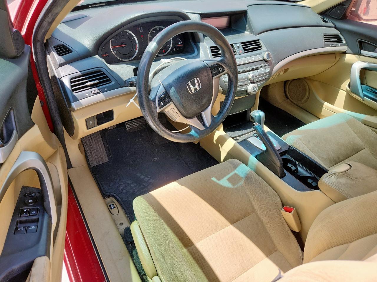 2011 Honda Accord Ex VIN: 1HGCS1B78BA012435 Lot: 68156445