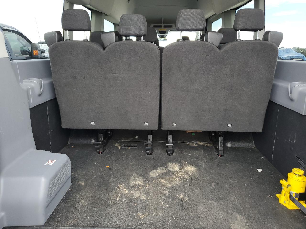 2017 Ford Transit T-350 Hd VIN: 1FBVU4XV5HKA44454 Lot: 69028855