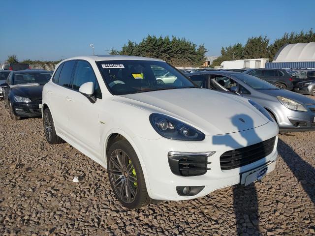 2015 PORSCHE CAYENNE S