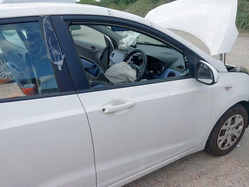 2014 HYUNDAI I10 SE 