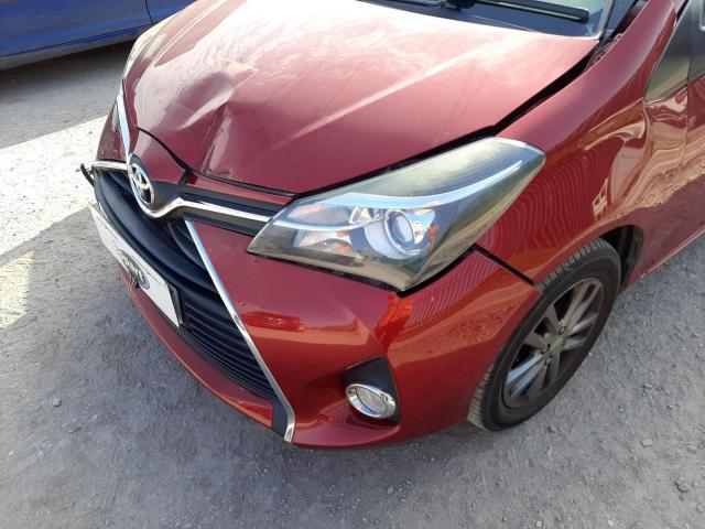 2015 TOYOTA YARIS ICON