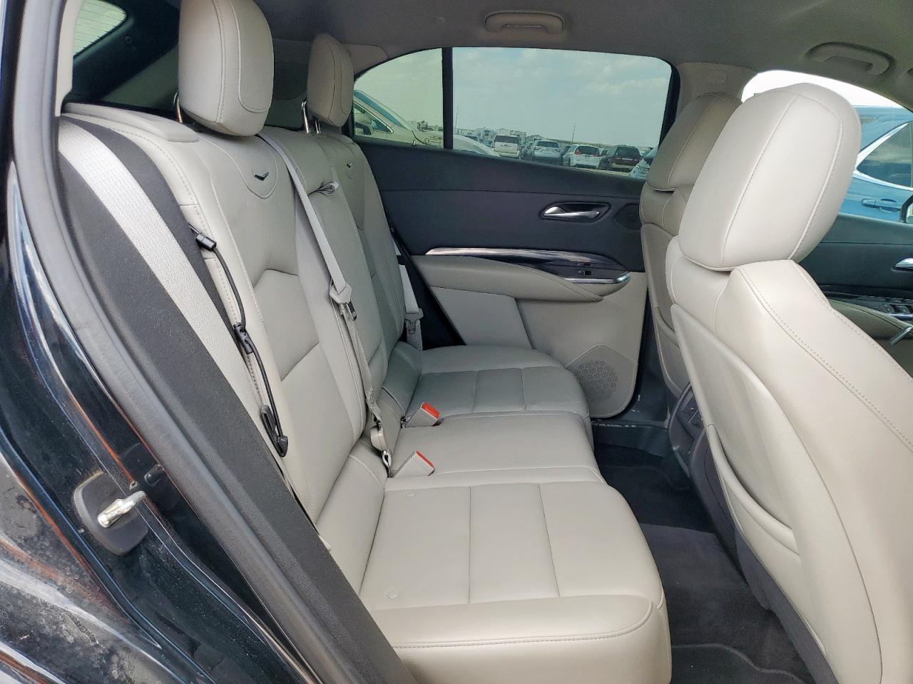 2019 Cadillac Xt4 Luxury VIN: 1GYAZAR44KF190062 Lot: 69874335