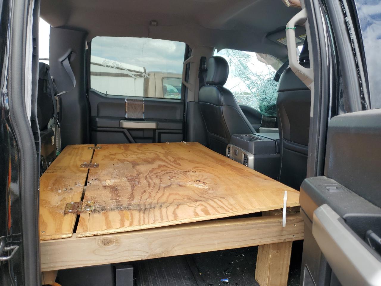 2018 Ford F250 Super Duty VIN: 1FT7W2BT9JEB16060 Lot: 69668675