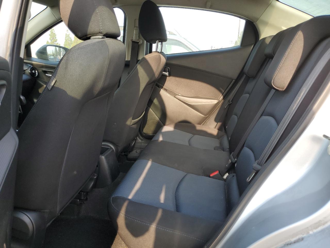 2017 Toyota Yaris Ia VIN: 3MYDLBYV3HY186561 Lot: 68720525