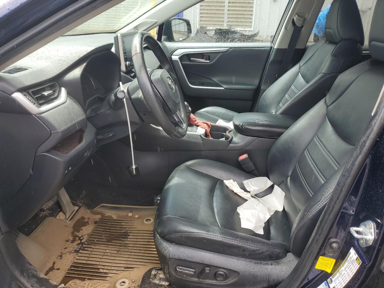 2020 Toyota Rav4 Limited VIN: 2T3DWRFV1LW047917 Lot: 68275775