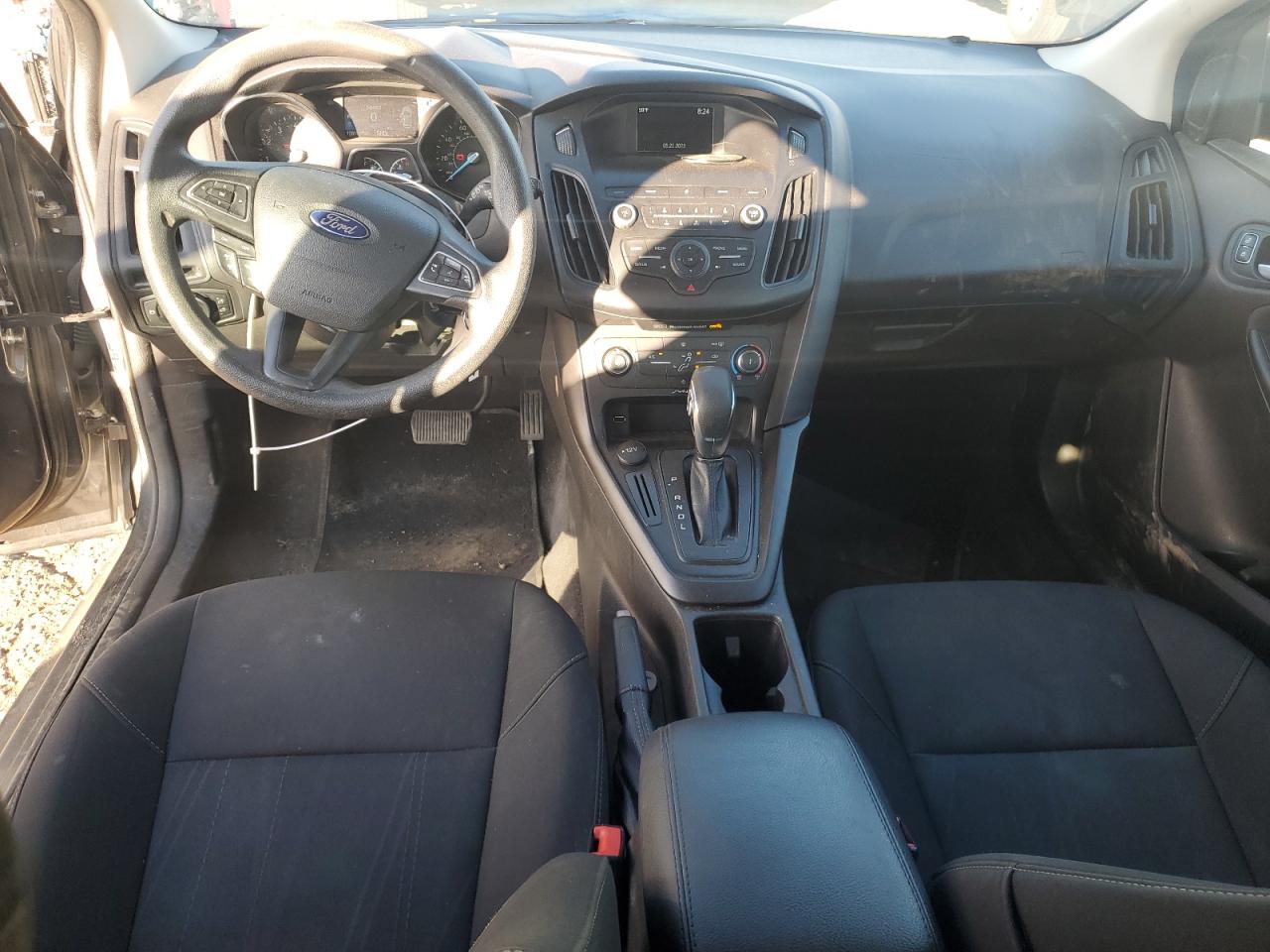 2018 Ford Focus Se VIN: 1FADP3K2XJL285972 Lot: 70259545