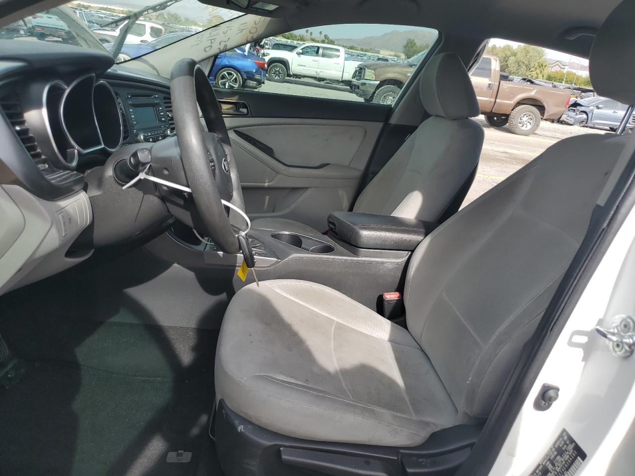 2014 Kia Optima Lx VIN: 5XXGM4A70EG286282 Lot: 67560565