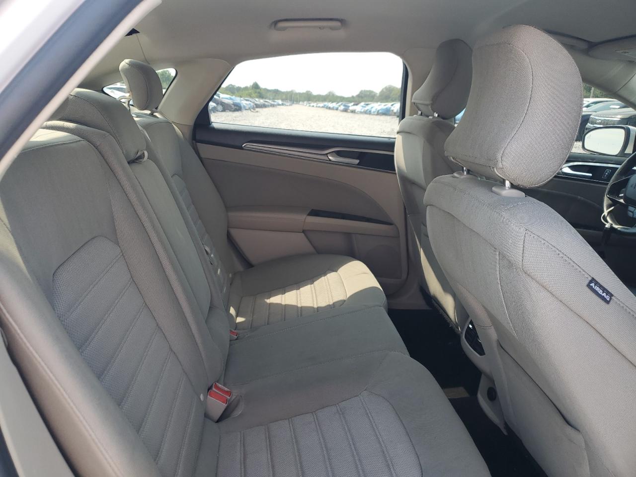 2019 Ford Fusion Se VIN: 3FA6P0LUXKR257101 Lot: 70265775