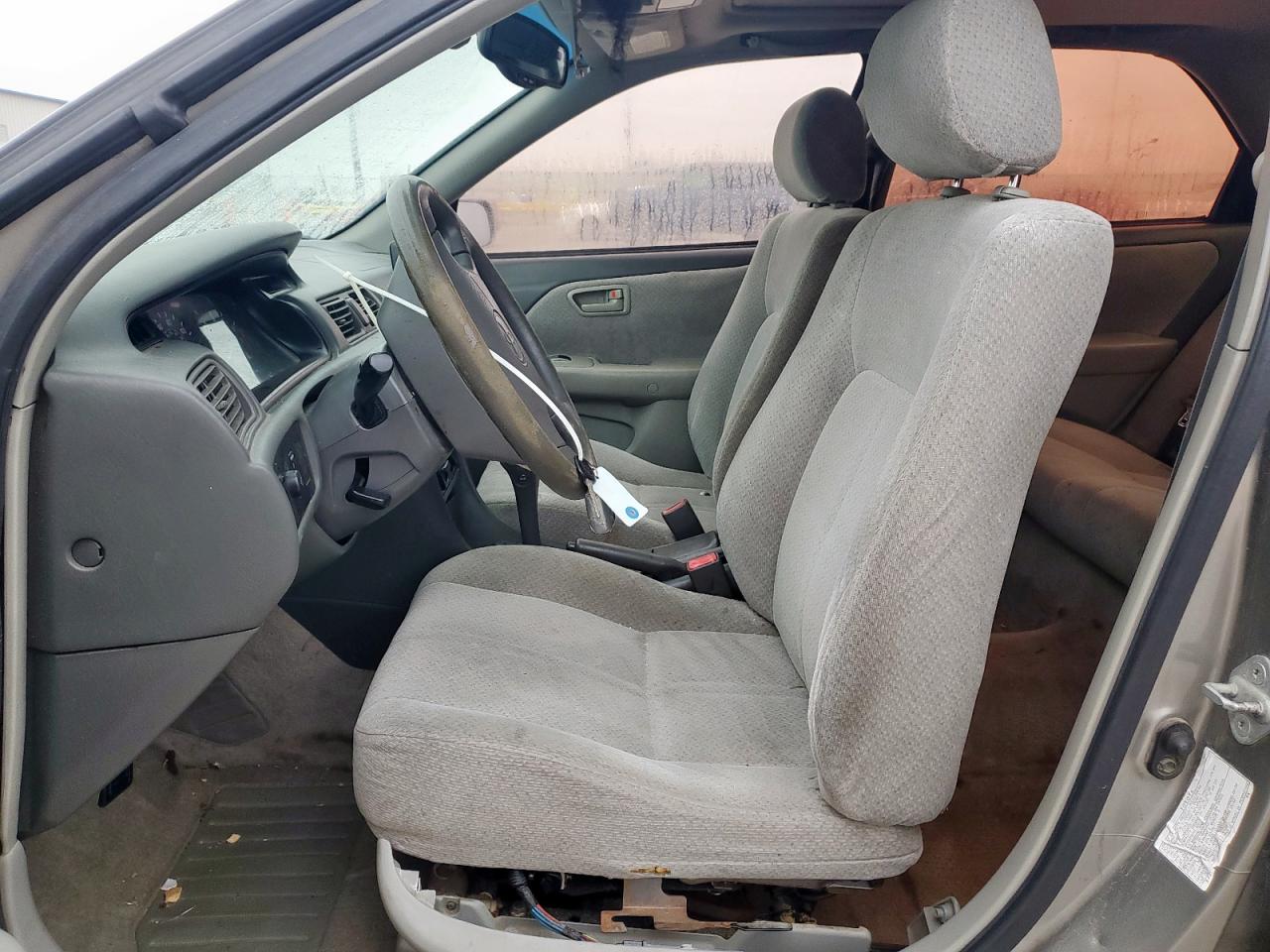 2000 Toyota Camry Ce VIN: JT2BG22K5Y0396705 Lot: 71055315