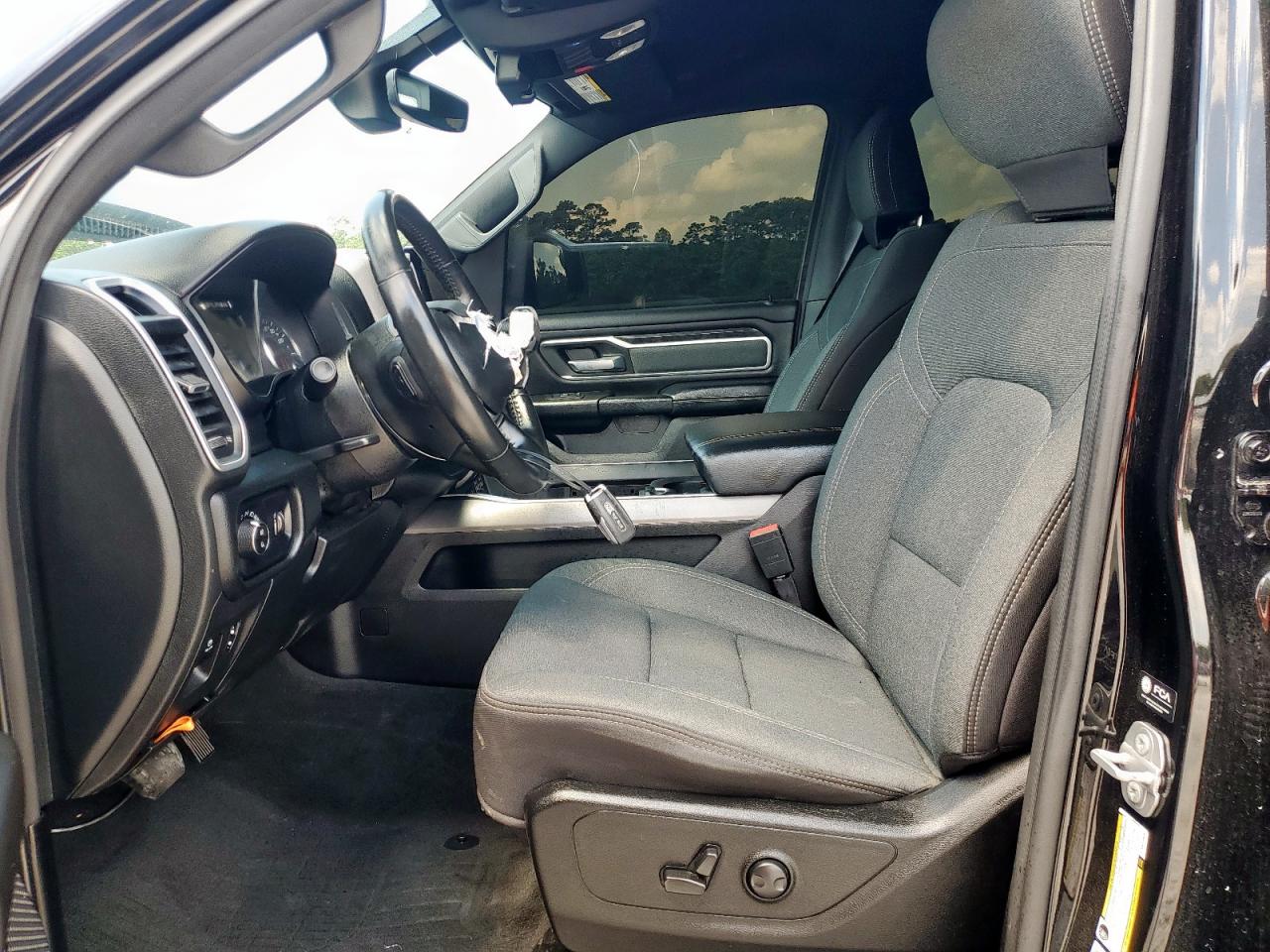 2022 Ram 1500 Big Horn/Lone Star VIN: 1C6RREBT8NN275926 Lot: 70290775