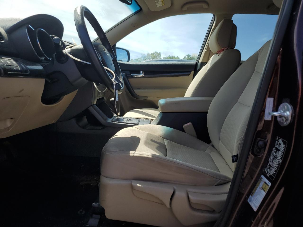 2012 Kia Sorento Base VIN: 5XYKT4A67CG203833 Lot: 70352765