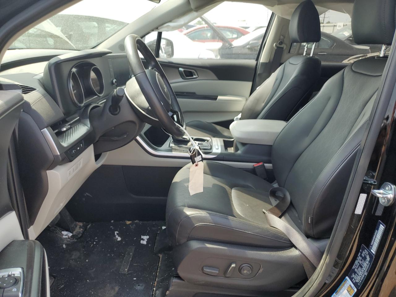 2024 Kia Carnival Lx VIN: KNDNB4H36R6400015 Lot: 67957105